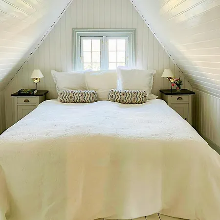 Nyaraló Thatched House With A View Of The Baltic Sea *